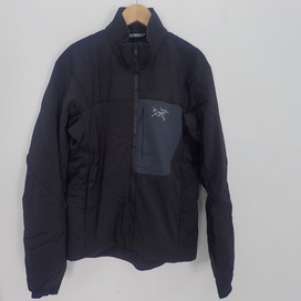 アークテリクスの18355 Pronton LT Jacket ジップアップ ナイロンジャケットの買取実績です。
