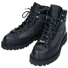 ダナー×HELINOXの34411 DANNER LIGHT  90足限定 ゴアテックス マウンテンブーツを買取させていただきました。宅配買取センター状態は中古美品