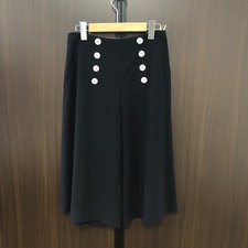 ブルーレーベル・クレストブリッジ 2015年　ネイビー　フロントボタンデザイン　ガウチョパンツ 買取実績です。