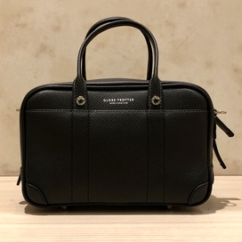 グローブトロッターのミニボストン レザー 2WAYバッグの買取実績です。