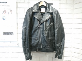 ルイスレザーのサイクロン タイトフィット ダブルライダースの買取実績です。
