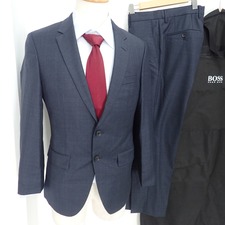エコスタイル大阪心斎橋店にて、ヒューゴボスの2017年AWモデルであるダークグレー、2つ釦シングルスーツ(SUPER150ウール、50375638)を高価買取いたしました。状態は未使用品です。