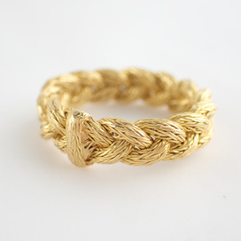 マリーエレーヌドゥタイヤックのK22　ビーズリング Braided ring ワイヤー三つ編み リングの買取実績です。