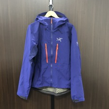 アークテリクス ブルー　ベータLTジャケット(BETA LT JACKET)　※サンプル品 買取実績です。