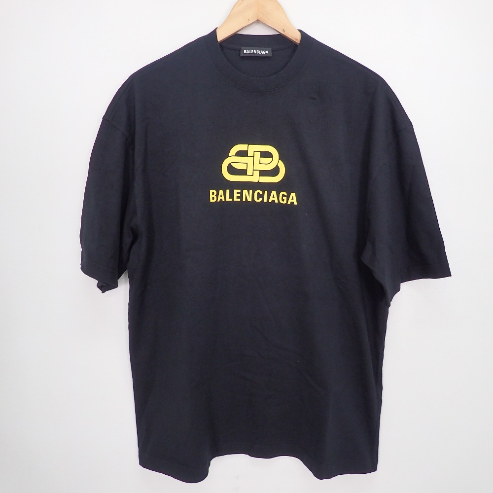 バレンシアガの578139 TEV48 1361 ロゴプリント クルーネック半袖Tシャツの買取実績です。