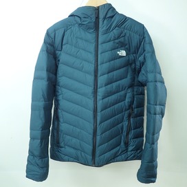 ザ・ノース・フェイスのNY81401 Thunder Hoodieサンダーフーディ フード付きダウンジャケット メンズの買取実績です。