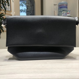 エルメスのA刻印 トリヨンノヴィーヨ プリ28の買取実績です。