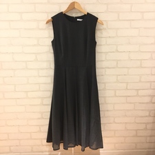 フォクシー 37023 Multi Gore Dress マルチ ゴア ノースリーブ ドレスワンピース 買取実績です。