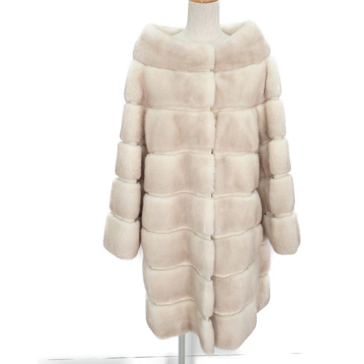 フォクシーの洋服の354 ミンクファー コートの買取実績です 年10月17日公開の情報です エコスタイル