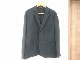 エルメスのネイビー ノッチドラペル シングルジャケットの買取実績です。