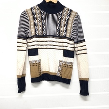 銀座本店で、マメの18年秋冬のMM18AW-KN041のブラウン系のハイネックのセーターを買取りました。状態は若干の使用感がある中古品です。