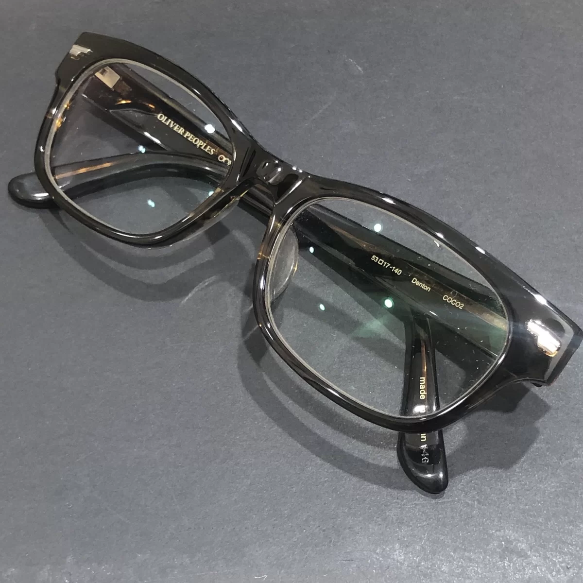 オリバーピープルズのべっ甲 denton セルフレーム 眼鏡の買取実績です。