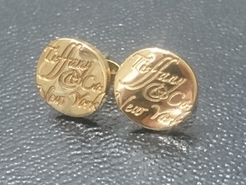 ティファニーの750YG ノーツピアスの買取実績です。