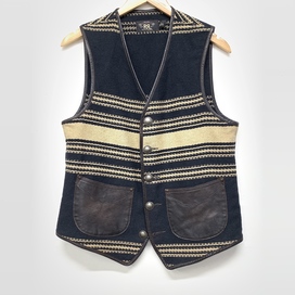 ラルフローレンの本革 パイピング ネイティヴ折り POSADAS VESTの買取実績です。
