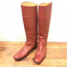 エルメスのレザー ジョッキー ロングブーツの買取実績です。
