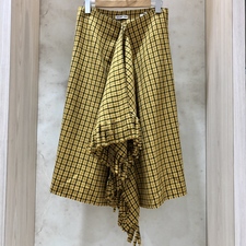 エコスタイル渋谷店で、2019年製のバレンシアガのウールツイードスカート(530843)を買取ました。状態は綺麗な状態の中古美品です。