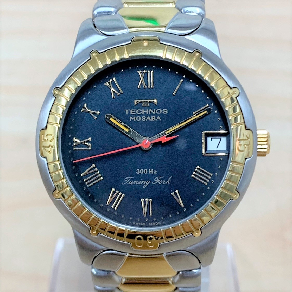 テクノスの世界10000本限定 MOSABA クオーツ 腕時計の買取実績です。