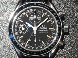 エコスタイル新宿店で、オメガの3820.50 スピードマスター マーク40 コスモス 自動巻き 腕時計を買取しました。