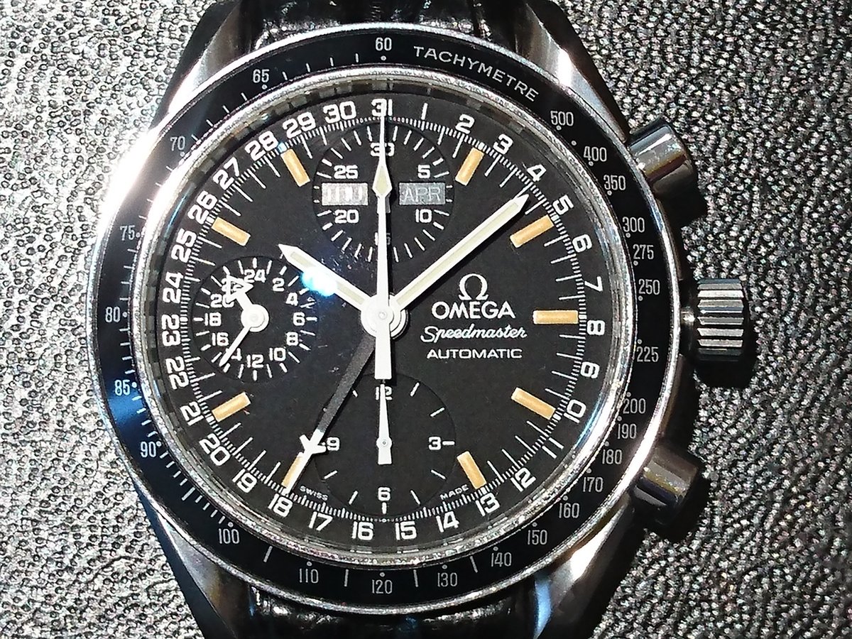 オメガの3820.50 スピードマスター マーク40 コスモス 自動巻き 腕時計の買取実績です。