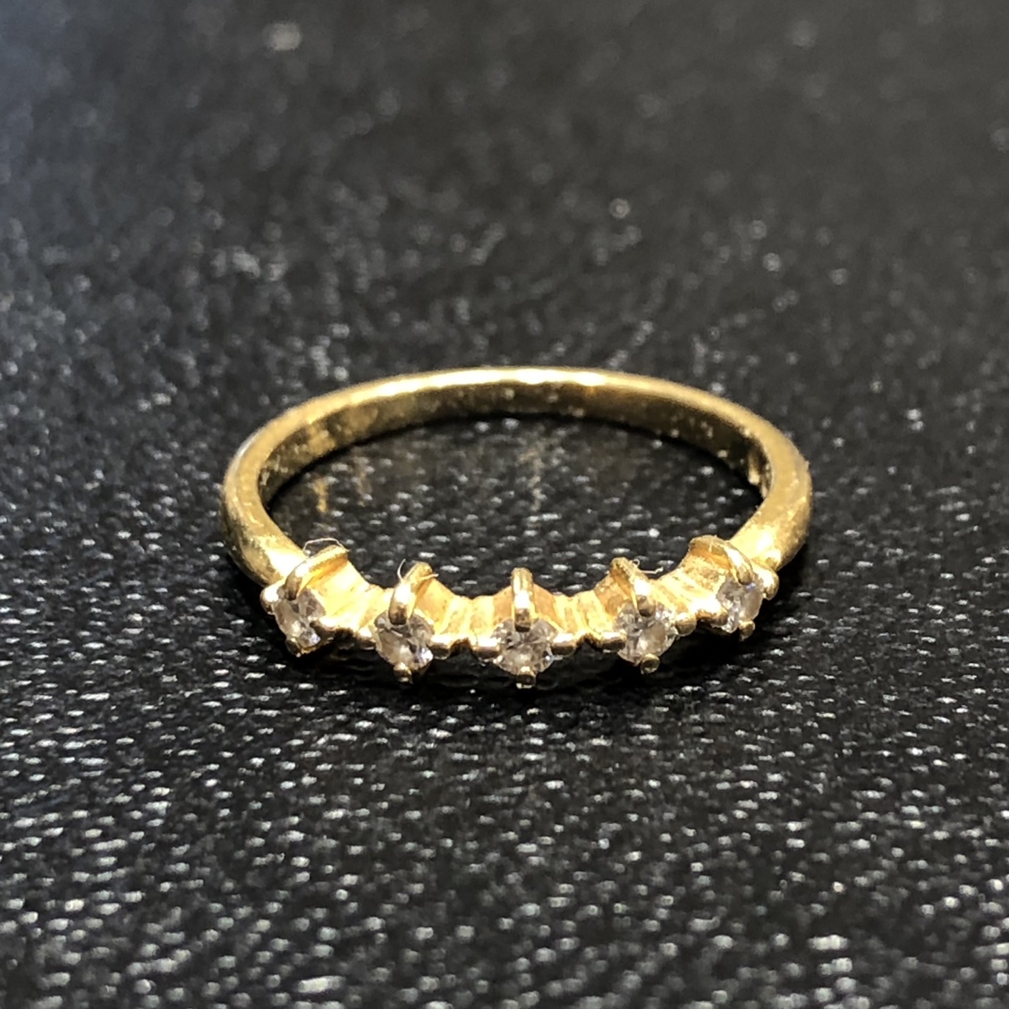 アーカーのK18 0.09ct ダイヤ ピンキーリングの買取実績です。