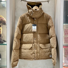 ザ・ノース・フェイスのユーティリティブラウン シエラダウン コーデュロイ ジャケット 並行輸入の買取実績です。