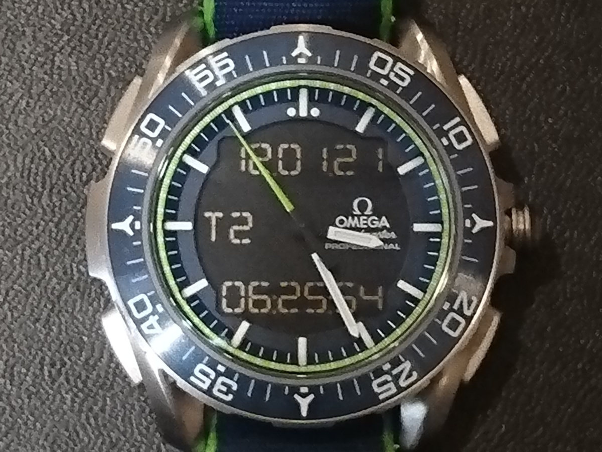 オメガの318.92.45.79.03.001 スピードマスター SKYWALKER X-33 腕時計の買取実績です。