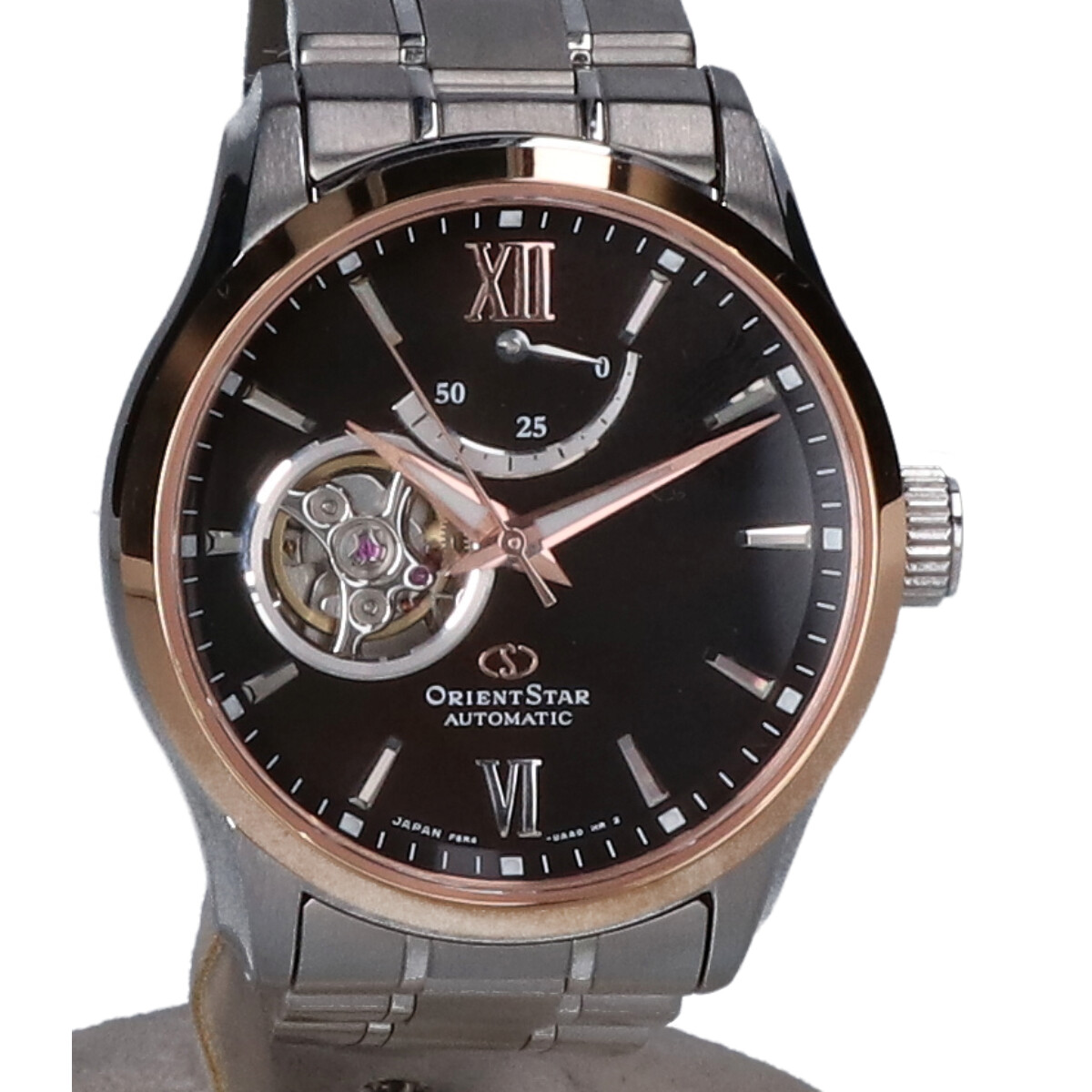 オリエントのSEMI SKELETON/セミスケルトン　シースルーバック　自動巻き腕時計/ウォッチ　RK-AT0005Y cal.F6R4の買取実績です。