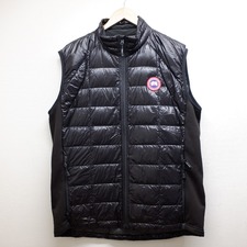 カナダグース 2702M HYBRIDGE LITE VEST ハイブリッジ ライト ダウンベスト 買取実績です。