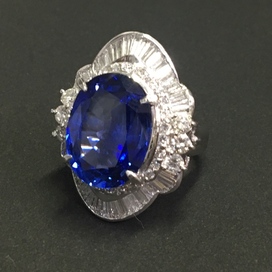 エコスタイル銀座本店で、Pt900 S10.227 D1.84 サファイヤ×ダイヤモンドのリングを買取いたしました。