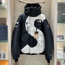 ザ・ノース・フェイス ×シュプリーム ND32003I 2020年秋冬 Sロゴサミットシリーズ ヒマラヤンパーカー 買取実績です。