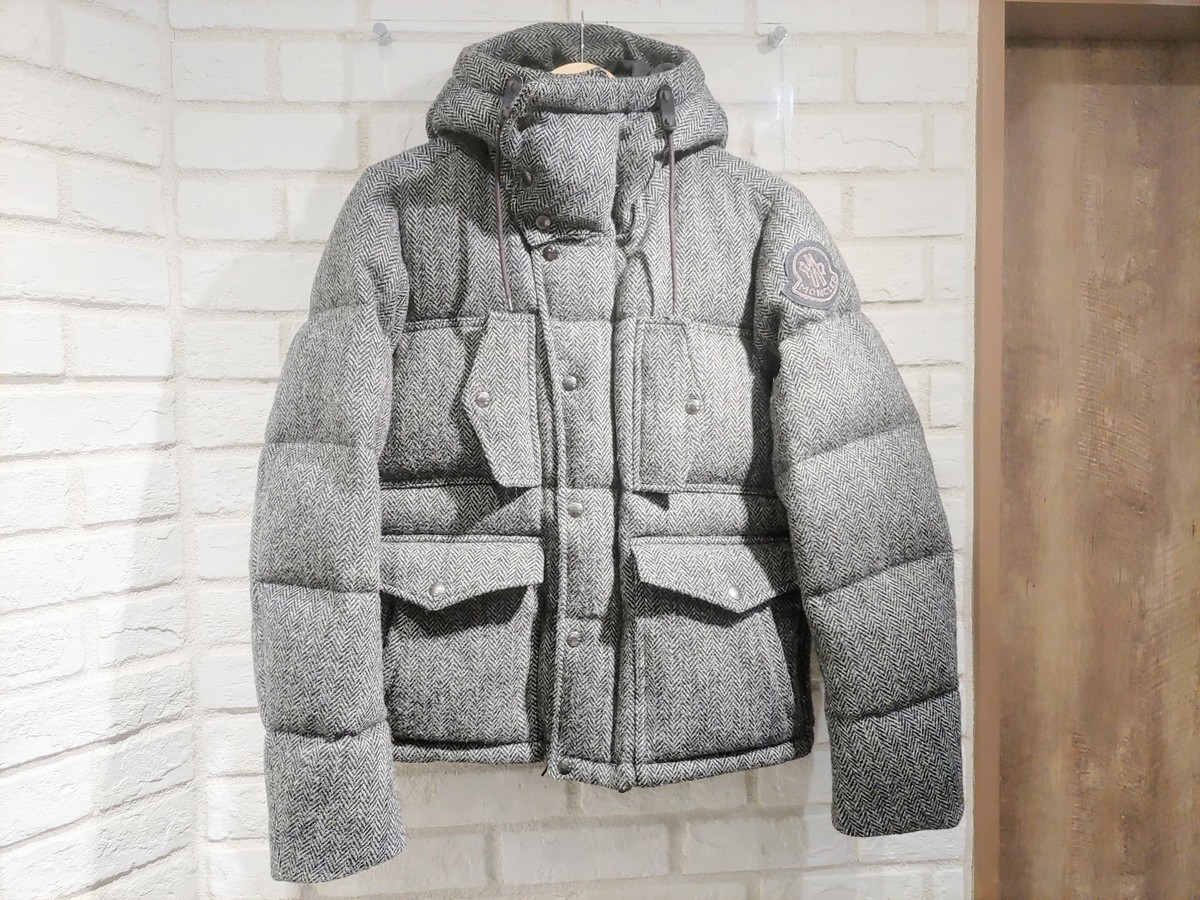 モンクレールを新宿で買取。12年製 青山店1周年限定 GILDAS フーディ