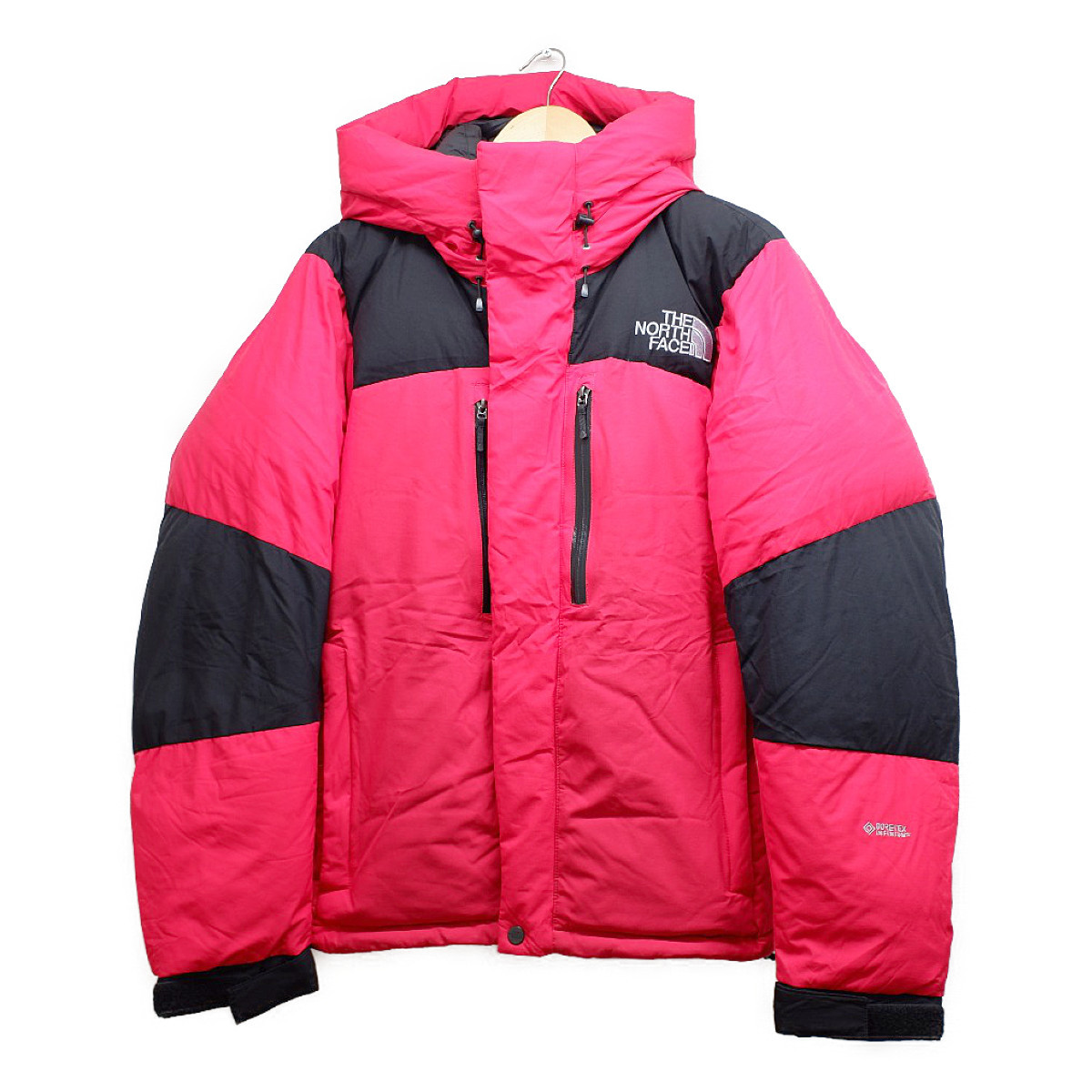 ノースフェイスのメンズ服のnd ゴアテックス Trfレッド Baltro Light Jacket バルトロライト ダウンジャケットの買取実績です 21年3月13日公開の情報です エコスタイル