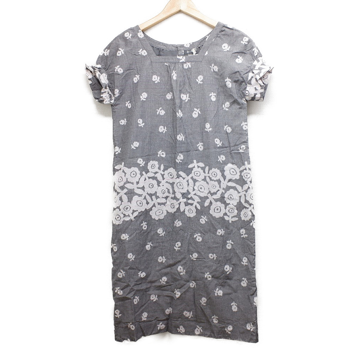 ミナペルホネンの洋服のks3332 Flower Rain コットン プルオーバー 半袖ワンピースの買取実績です 21年3月14日 公開の情報です エコスタイル