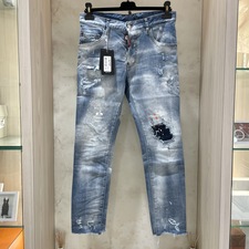 渋谷店でディースクエアードのデニム(S74LB0807 2020年秋冬 TRASH LIGHT WASH SKATER JEANS)を買取ました。状態は未使用品です。