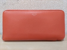 セリーヌ フィービーファイロ期 ラウンドジップウォレット 買取実績です。