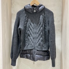 モンクレール グレー MAGLIONE TRICOT CARDIGAN 2014年製 ダウン×ニット カーディガン 買取実績です。