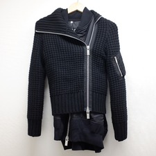 サカイ 19AW 19-04718 ニットレイヤード ナイロンジップアップジャケット 買取実績です。