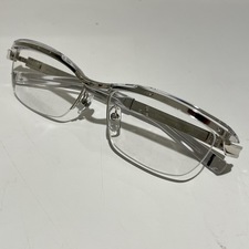 エコスタイル渋谷店で、フォーナインズの眼鏡(M-24 col.2000 Quarter-century)を買取ました。状態は綺麗な状態の中古美品です。