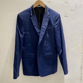 エコスタイル渋谷店で、2017年春夏物のディオールオムのテーラードジャケットを買取りました。