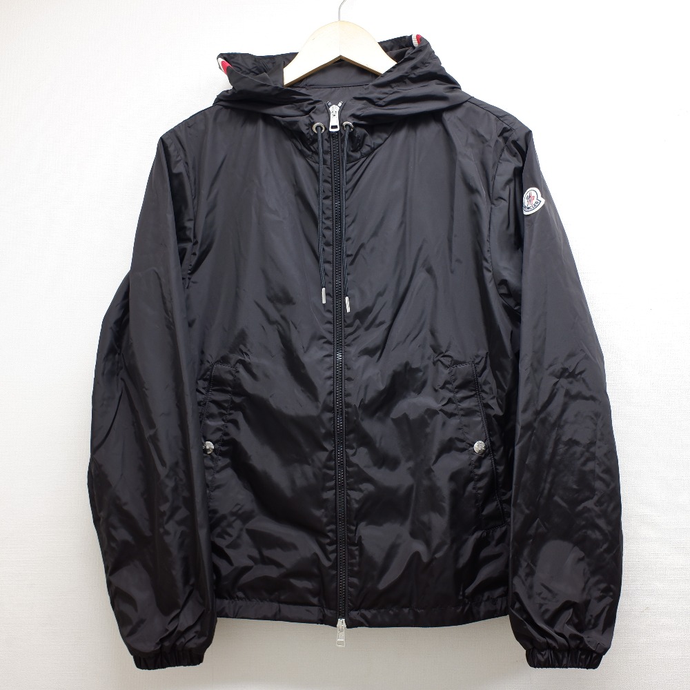 モンクレールの19年 GRIMPEURS ブラック ナイロン フード付きジャケットの買取実績です。