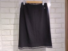 エコスタイル新宿店で、シャネルの04A 24794V15066 ココマーク ステッチデザイン ツイードスカートを買取しました。状態は綺麗な状態の中古美品です。
