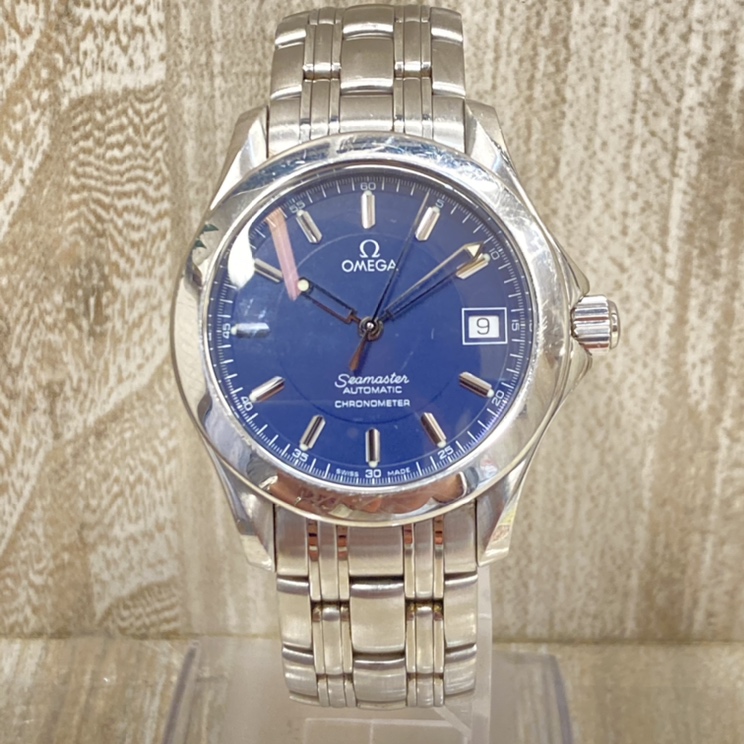 オメガのシーマスター 2507.80 ジャックマイヨがール2001年 自動巻き腕時計の買取実績です。