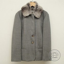 アニオナのウール ファー付き ジャケットの買取実績です。