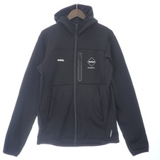 FCRBのPOLARTEC POWER STRETCH ZIP-UP GAITER HOODIEを買取させていただきました。宅配買取センター状態は通常使用感のある中古品