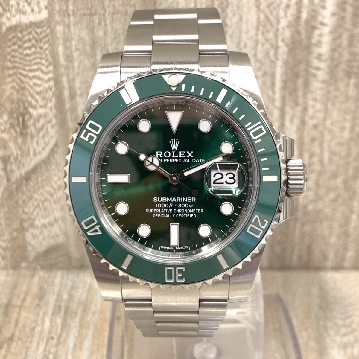 ロレックスの116610LV グリーン サブマリーナーデイト 自動巻き 腕時計の買取実績です。