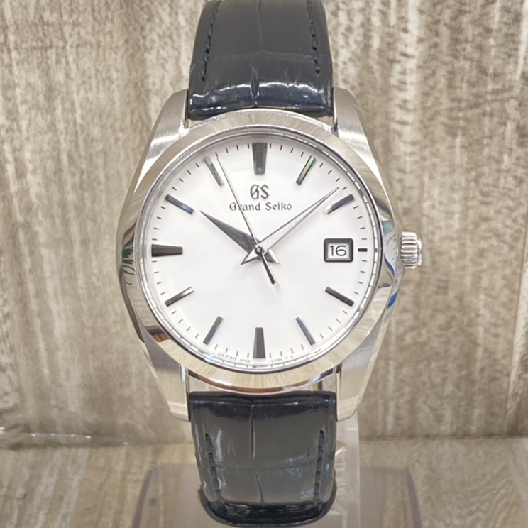 銀座本店で、グランドセイコーのSBGX295 Heritage Collection