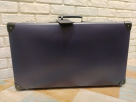 エコスタイル新宿店で、グローブトロッターのオリジナル スーツケースを買取しました。