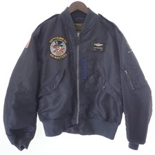 宅配買取センターでバズリクソンズのTYPE L-2 AHINOYA Special Order 310th FIGHTER BOMBER SQUADRON フライトジャケットを買取ました。状態は若干の使用感がある中古品です。