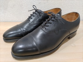 クロケット&ジョーンズのCONNAUGHT ブラック ストレートチップ 5アイレット レザーシューズの買取実績です。
