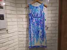 新宿店で、レオナールの17SS 0350309 水彩柄 ノースリーブ ドレスワンピースを買取しました。状態は綺麗な状態の中古美品です。